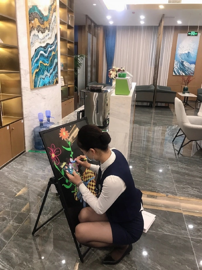 综合欧美日韩国产成人