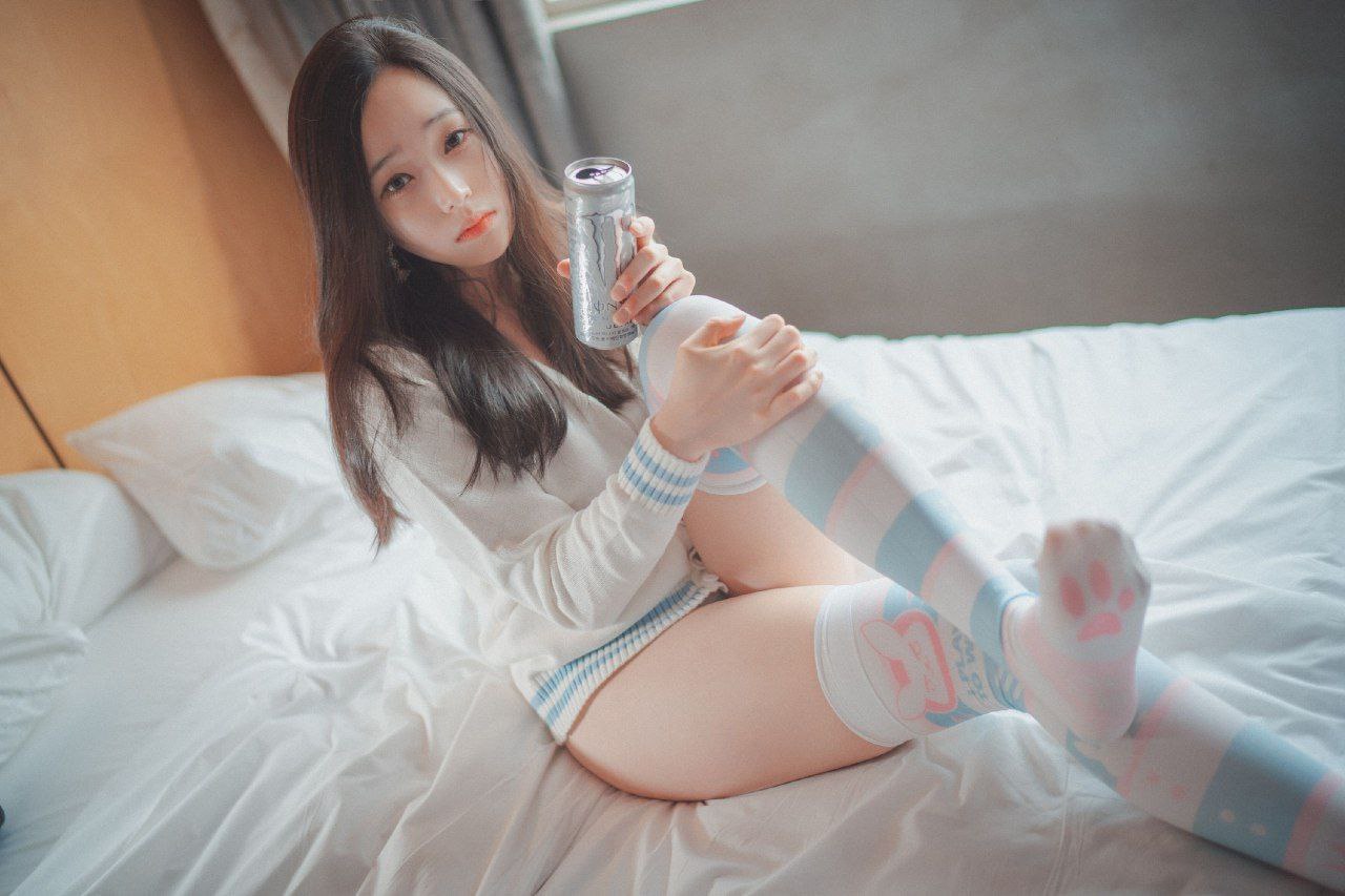 亚洲不卡无码一区二区三区